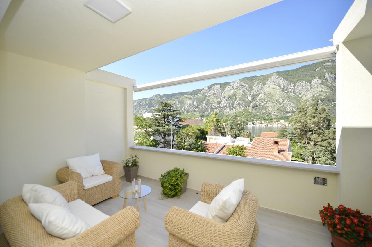 P&I Apartments Jadranska 74,Dobrota Kotor Exterior foto