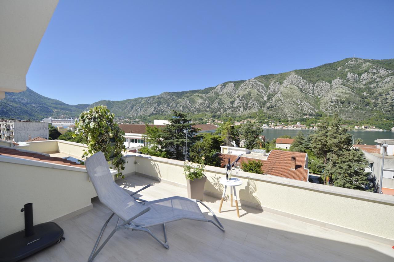 P&I Apartments Jadranska 74,Dobrota Kotor Exterior foto